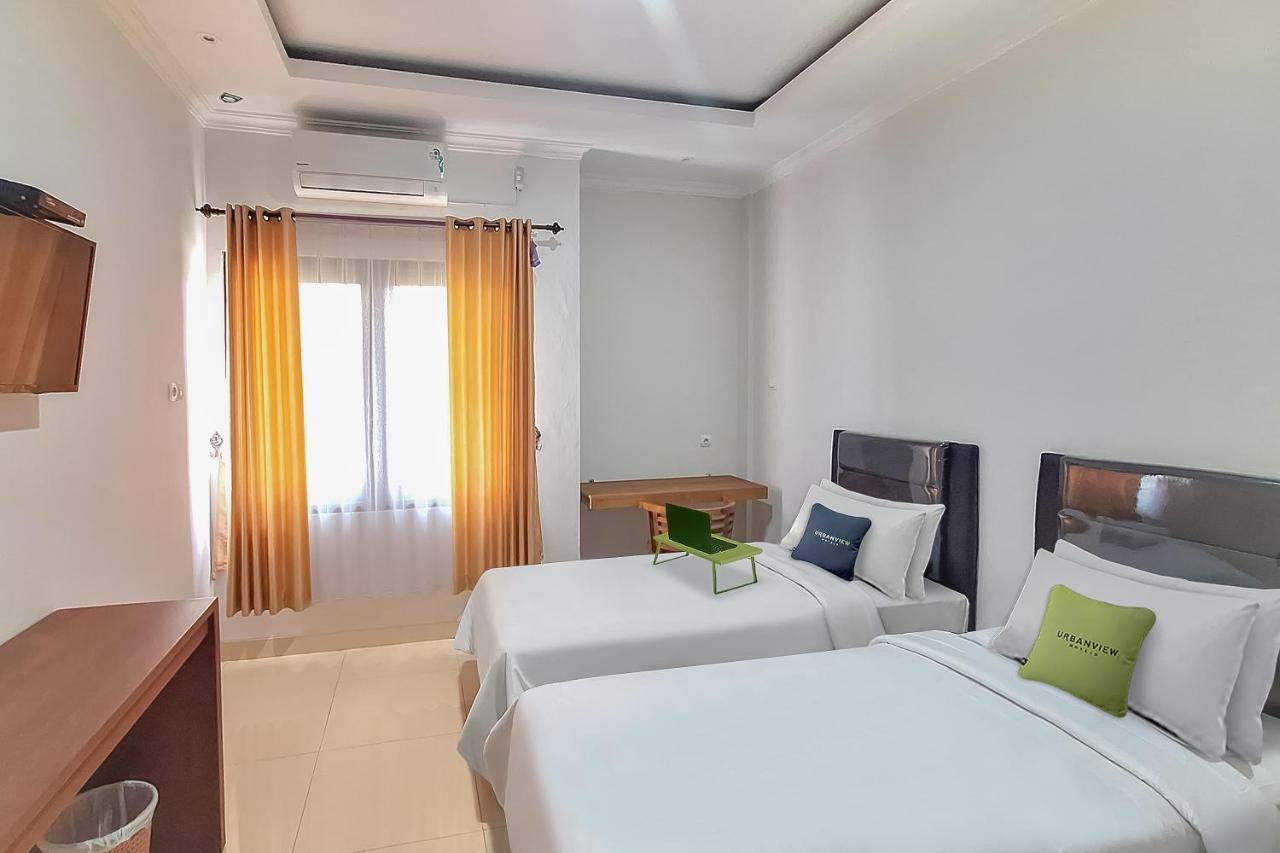 Urbanview Syariah Wisma Annisa Palangkaraya By Reddoorz Dış mekan fotoğraf